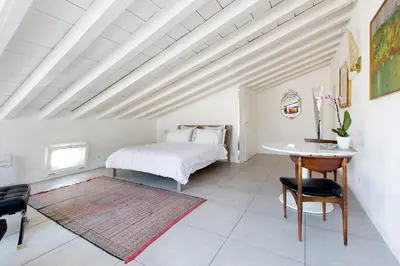 Letto o letti in una camera di San Clemente