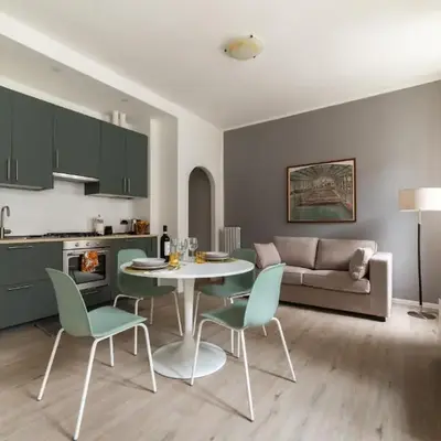 GuestHost - Historical Centre Olive Apartment