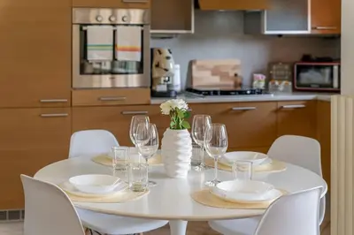 Cucina o angolo cottura di [10min dalla Ghirlandina] Love and relax in Modena