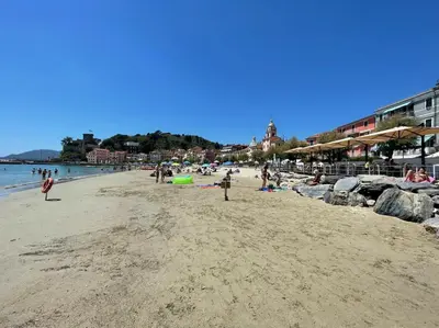 Paesaggio naturale nelle vicinanze della villa