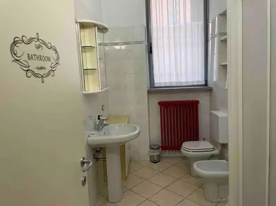 Bagno di Minimal Loft in centro a Piacenza