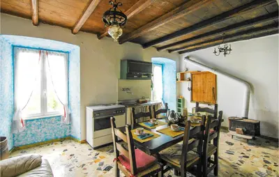 TV o dispositivi per l'intrattenimento presso Lovely Home In Codivara With Wifi