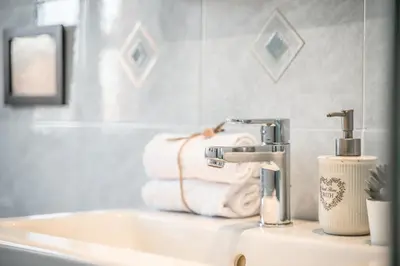 Bagno di CASA EMILIA - * In the HEART of MODENA *