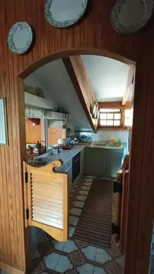 Cucina o angolo cottura di La corte dei Petrani mansarda in val Borbera