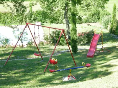 Area giochi per bambini di Casa Vacanze Miravalle
