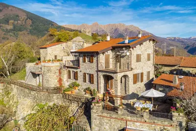 Paesaggio naturale nelle vicinanze della casa vacanze