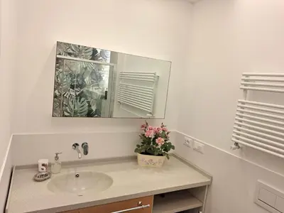 Bagno di SIMARE - 2 camere matrimoniali a 500metri da stazione e spiaggia