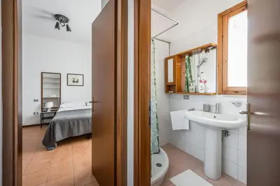 Bagno di Design dwelling near Policlinico