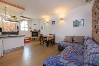Cucina o angolo cottura di 219 - Casa Pestella Casarza, 10 minuti di auto dal mare di Sestri Levante