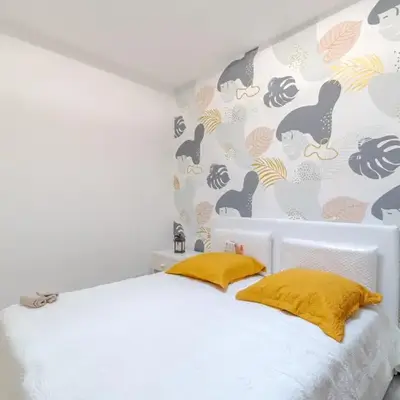 GuestHost - Lovely & Cozy Apartment with Terrace
