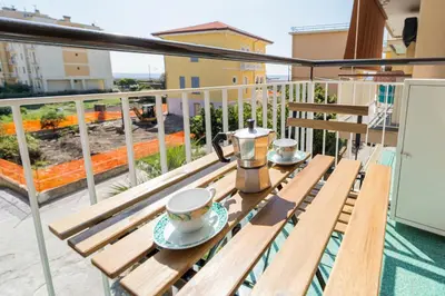 Balcone o terrazza di 194 - A casa di Andrea, Cavi di Lavagna a soli 80metri dal mare - PARCHEGGIO PRIVATO SOLO PER AUTO DI DIMENSIONI RIDOTTE O MOTO