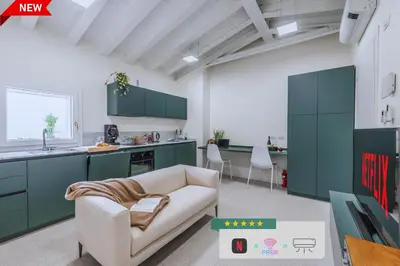 Cucina o angolo cottura di Loft Design Free Parking - Maranello - Sassuolo