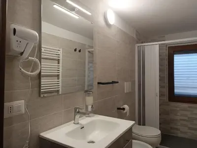 Bagno di VILLA VIOLA B & B