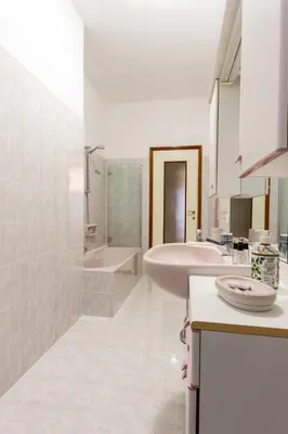 Bagno di Flower apartment