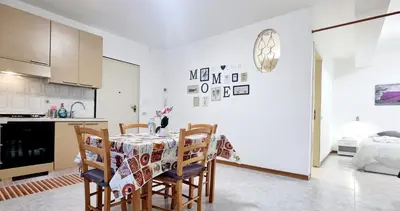 Cucina o angolo cottura di GUEST HOLIDAY BETTOLA
