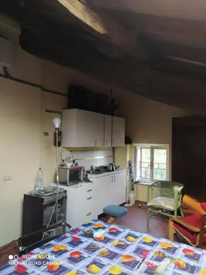 Cucina o angolo cottura di Stanza privata vicino a parma in casa rurale