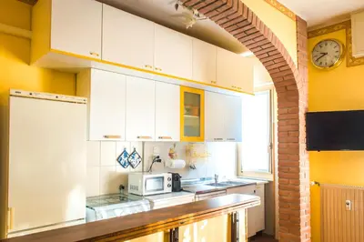 Cucina o angolo cottura di [MARI E MONTI] Appartamento in centro