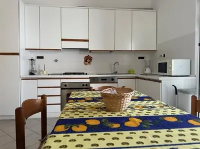 Cucina o angolo cottura di Casa Marina - MONEGLIA APARTMENTS