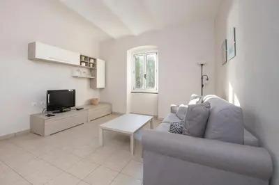TV o dispositivi per l'intrattenimento presso 237 - Casa Colombo Riva Vista Mare a 10metri Spiaggia