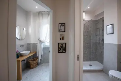 Bagno di 223 - Ma & Ma Luxury Apartment 1 grande - 500metri da mare e spiaggia, vicino alla Baia del Silenzio - PARCHEGGIO GRATIS PRIVATO INCLUSO