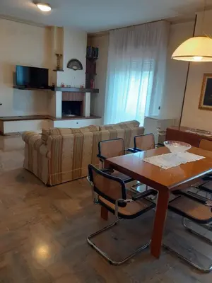 Cucina o angolo cottura di Gold House