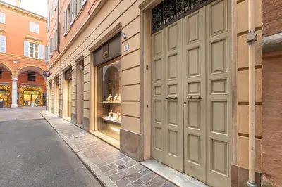 Planimetria di Molinari House Diamond - Appartamento Raffinato in centro Modena - Free ZTL