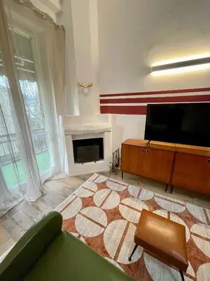 TV o dispositivi per l'intrattenimento presso 149 BORGO TICINO SUITE Attico di Lusso con Terrazzo e Parking Privato