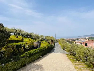 Paesaggio naturale nelle vicinanze dell'agriturismo