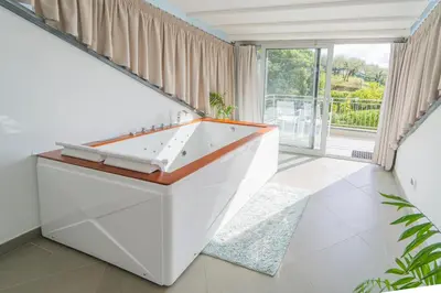 Balcone o terrazza di Agri Suite with jacuzzi - La Bilaia