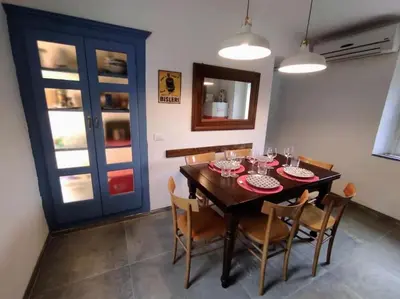 Planimetria di La Casa di Loia, casa vacanze con piscina esclusiva