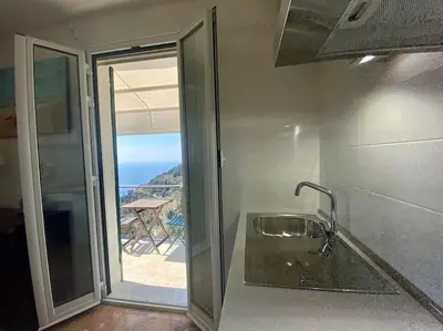 Paesaggio naturale nelle vicinanze della casa vacanze