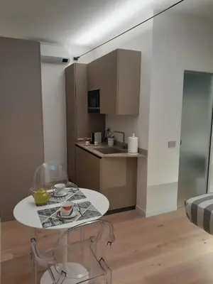 Cucina o angolo cottura di Monolocale Cairoli 18
