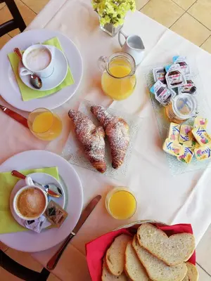 Cibo presso l'hotel o nelle vicinanze