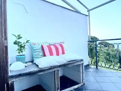Balcone o terrazza di il Nido sul mare con accesso diretto alla spiaggia