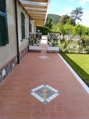 Giardino di Casa Rosi, in campagna, relax tra mare e montagna