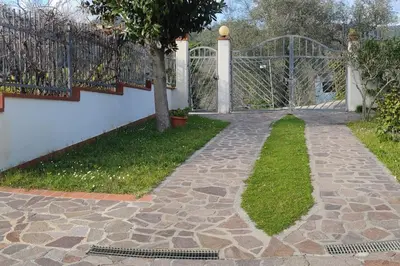 Giardino di Casa Rosi, in campagna, relax tra mare e montagna