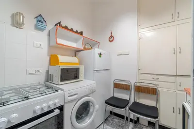 Cucina o angolo cottura di GuestHost - Vintage Holiday Flat
