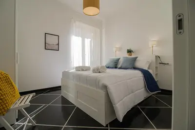 Letto o letti in una camera di 186 - Casa Aureliana VISTA MARE a Lavagna 100 metri dal Mare e spiaggia - PARCHEGGIO GRATIS INCLUSO