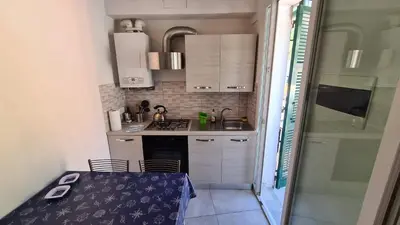 Cucina o angolo cottura di Eulalia Apartment- in the center near best bea...