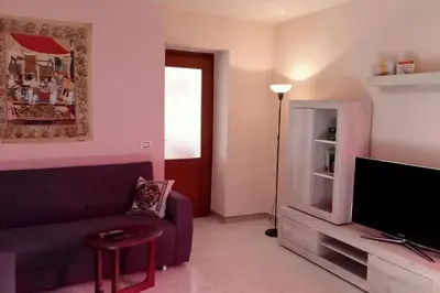 TV o dispositivi per l'intrattenimento presso La casa nel bosco, ma a 2 passi dal centro