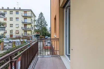 Balcone o terrazza di Minimalist Oasis - City life & Hesperia Hospital