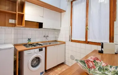Cucina o angolo cottura di Cozy Apartment In Chiavari With Kitchen
