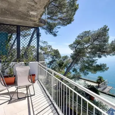 Cozy Apartment In Chiavari With Kitchen