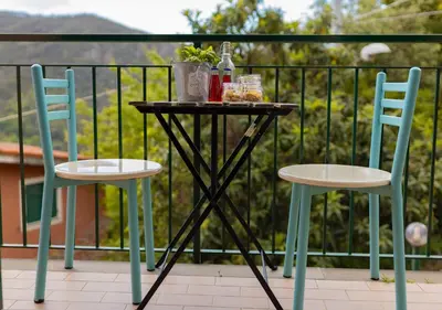 Balcone o terrazza di Appartamento tra le Cinque Terre, Camogli e Portofino con scorcio mare all'orizzonte