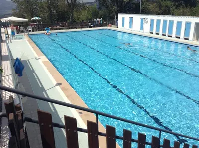 Piscina di B&B Cortebonomini apartment o nelle vicinanze