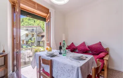 Area soggiorno di Nice Apartment In Loco Di Rovegno