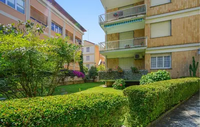 Giardino di 2 Bedroom Beautiful Apartment In Cavi Di Lavagna