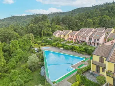Piscina di Apartment Villaggio 5 Terre-7 by Interhome o nelle vicinanze