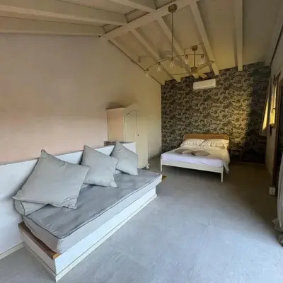 Tuvo Houses