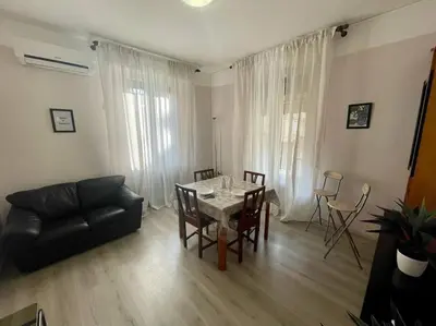 Area soggiorno di Easy House appartamento centro